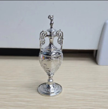 Troféu Football League First Division réplica de metal 8cm altura troféu comprar usado  Enviando para Brazil