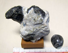 Minerali corindone cabochon usato  Novara
