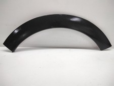 Modanatura parafango post usato Modanatura parafango post usato  Atripalda