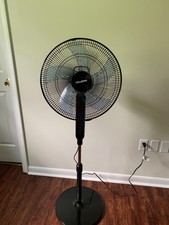 Oscillating pedestal stand for sale  Laveen