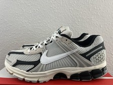 Nike zoom vomero gebraucht kaufen  Berlin