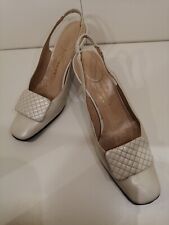 Chaussures femme crème d'occasion  Creully
