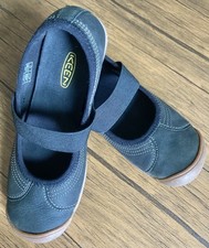 Nice womens keen for sale  Warren