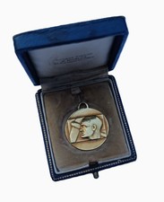 Médaille 18k jean d'occasion  Bordeaux-