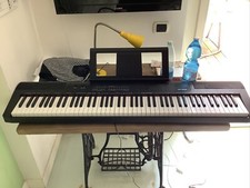 Pianoforte digitale tasti usato  Milano