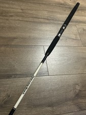 Vara de pesca 6’6” Penn Long Beach uma peça barco/trolling média pesada 20-40 lb leitura comprar usado  Enviando para Brazil