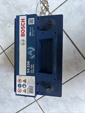 Batteria auto 12v usato  Pomigliano d'Arco