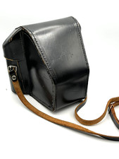 Pentacon six leather usato  Milano