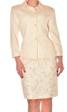 Ensemble tailleur crème d'occasion  Bois-d'Arcy