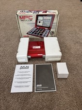 Akai MPC Fly 30 controlador de produção musical para iPad com caixa fonte de alimentação funcionando comprar usado Akai MPC Fly 30 controlador de produção musical para iPad com caixa fonte de alimentação funcionando comprar usado  Enviando para Brazil