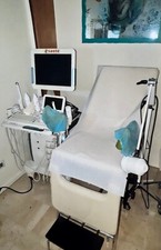 Lettino medico con usato  Roma