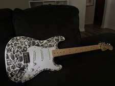 Squier sonic stratocaster for sale  Kent