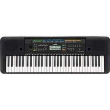 Usado, Teclado portátil Yamaha PSR-E253 61 teclas tamanho completo com entrada de linha auxiliar comprar usado  Enviando para Brazil