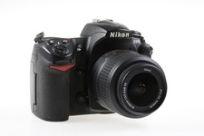NIKON D300 mit AF-S 18-55mm f/3,5-5,6 VR - SNr: 4175336, usado comprar usado  Enviando para Brazil