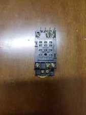 Omron rele elettromagnetico usato  Vertemate con Minoprio