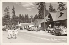 Beco de boliche RPPC Big Bear Lake CA The Village Street Scene meninas bonitas década de 1940 comprar usado  Enviando para Brazil