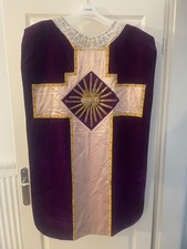 Violet chasuble ancienne d'occasion  Steinbourg