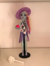 Poupee monster high d'occasion  Aix-en-Provence-