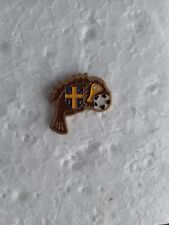 Pin ancien sporting d'occasion  Sorède