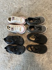 Lote com 4 pares de sapatos infantis comprar usado  Enviando para Brazil