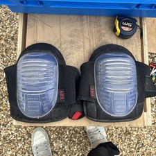 Tech knee pads for sale  SOUTHPORT