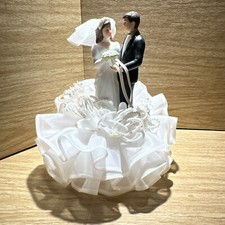 Decoração de bolo de casamento vintage década de 1980 bisque noivo rosas falsas pérolas véu líquido comprar usado  Enviando para Brazil