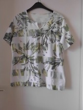 Shirt grün bunt gebraucht kaufen  Bad Schwartau