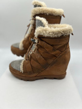 Sorel joan arctic for sale  Minneapolis