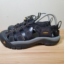 Keen men size for sale  Canby