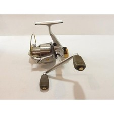 Daiwa tournament 2500it d'occasion  Expédié en Belgium