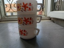 Lot tasses arcopal d'occasion  La Forêt-sur-Sèvre