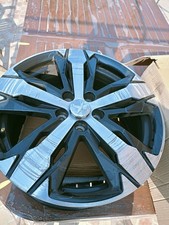 Cerchio lega peugeot usato Cerchio lega peugeot usato  San Martino Dall Argine