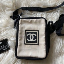 Borsa tracolla polso usato Borsa tracolla polso usato  Spedire a Italy