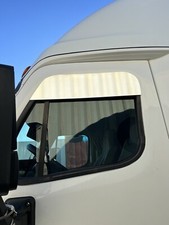 Freightliner cascadia window for sale  Mira Loma