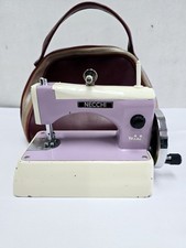 MINI MÁQUINA DE COSTURA VINTAGE NECCHI SUPERNOVA JULIA BRINQUEDO CRIANÇA COM MALA ORIGINAL comprar usado  Enviando para Brazil