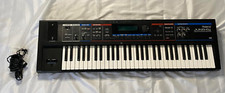 Roland Juno DI com adaptador e estojo comprar usado  Enviando para Brazil