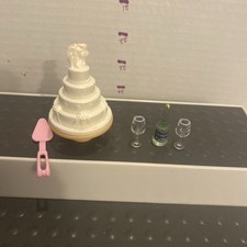 BOLO DE CASAMENTO EM CAMADAS Barbie Mattel substituição sonho 3 camadas e acessórios LEIA comprar usado  Enviando para Brazil