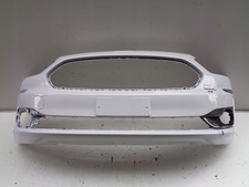 Paraurti anteriore originale usato Paraurti anteriore originale usato  Italia