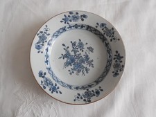 Ancienne assiette porcelaine d'occasion  Saint-Sébastien-de-Morsent