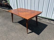 Table rectangulaire vintage d'occasion  Montendre