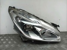 Phare peugeot 208 d'occasion  Manduel