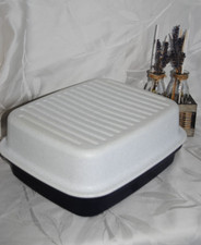 Tupperware boite pain d'occasion  Krautergersheim