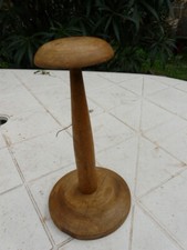 Turned wooden hat d'occasion  Expédié en Belgium
