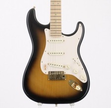 Usado, Guitarra elétrica Fender 50th American Deluxe Stratocaster 2 cores Sunburst 2004 comprar usado  Enviando para Brazil