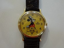 RELÓGIO MICKEY MOUSE Vintage Anos 80 LORUS V803-0250R Pulseira de Couro - Precisa de Bateria comprar usado  Enviando para Brazil