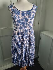 Shubette ladies dress for sale  GILLINGHAM