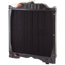 Radiatore rame trattore usato  Valva