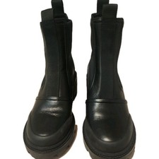 boots 9 nwt for sale boots 9 nwt for sale College Station