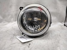 Faro anteriore sinistro usato Faro anteriore sinistro usato  Italia