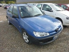 Pompe carburant peugeot d'occasion  Bourgoin-Jallieu